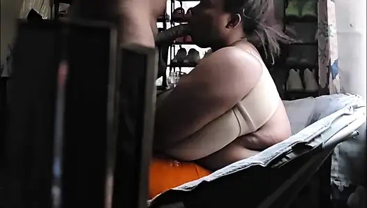 Büyük memeler kirada geç kalıyor