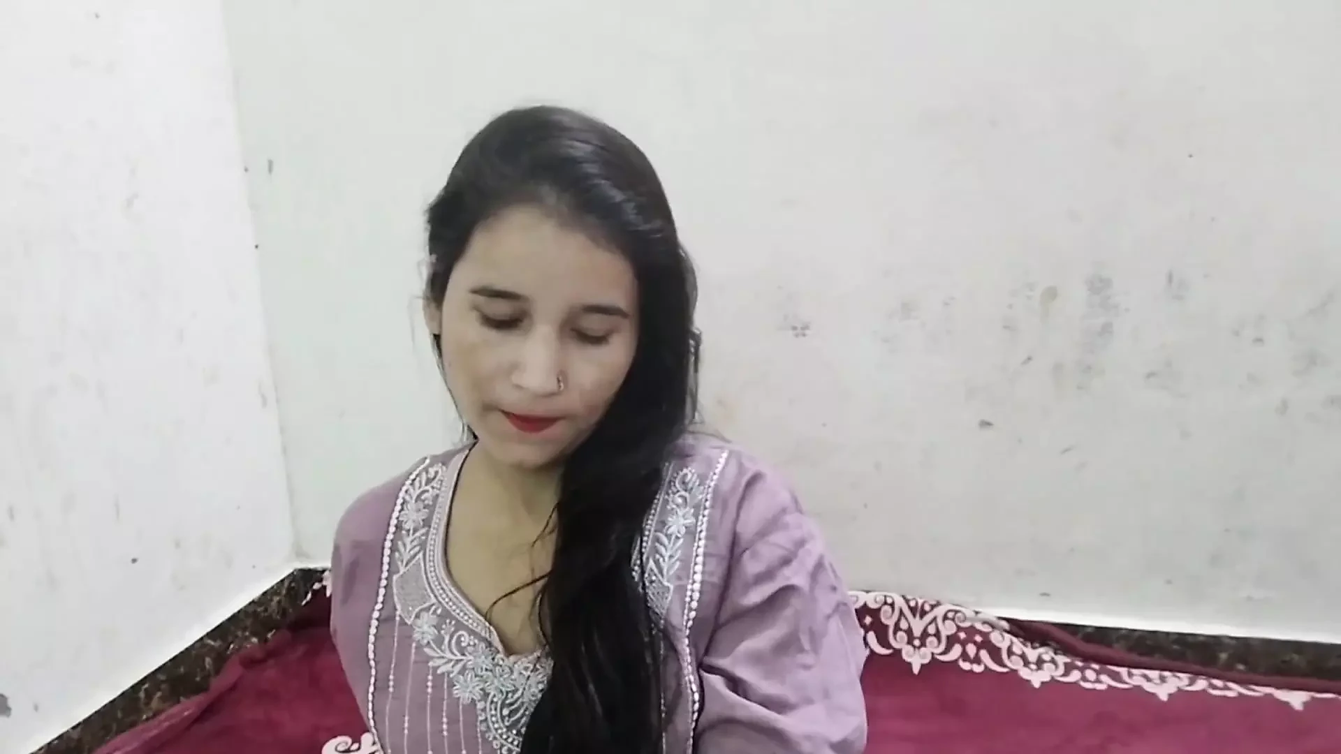 Cute step sister with hardcore action sex in Hindi