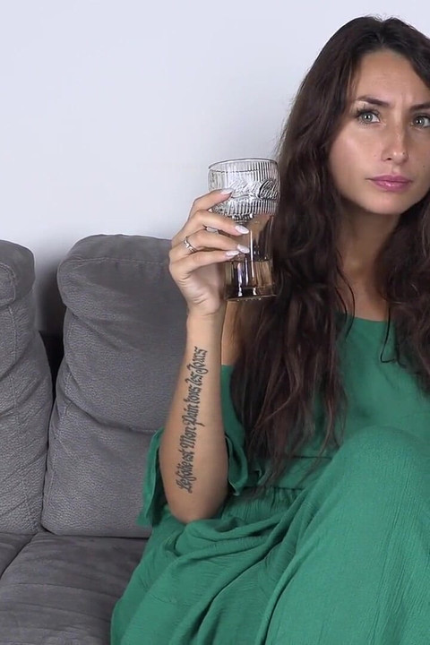 Outstanding Brunette Beauty Thena Pleasing Your Eys with Her Amazing Feet in Sexy Pantyhose