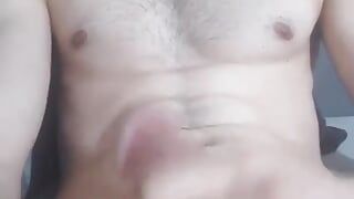 Турецкий гетеросексуальный мужик мастурбирует перед вебкамерой 2