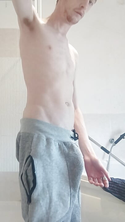 Hung bi chav top strip and cums all over