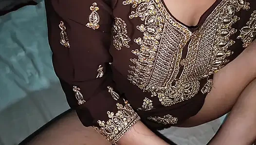 Desi EX Hot Wife Hardcore Fuck Anal Doggy Style Fucking In Hindi Hot Couple Viral Video.