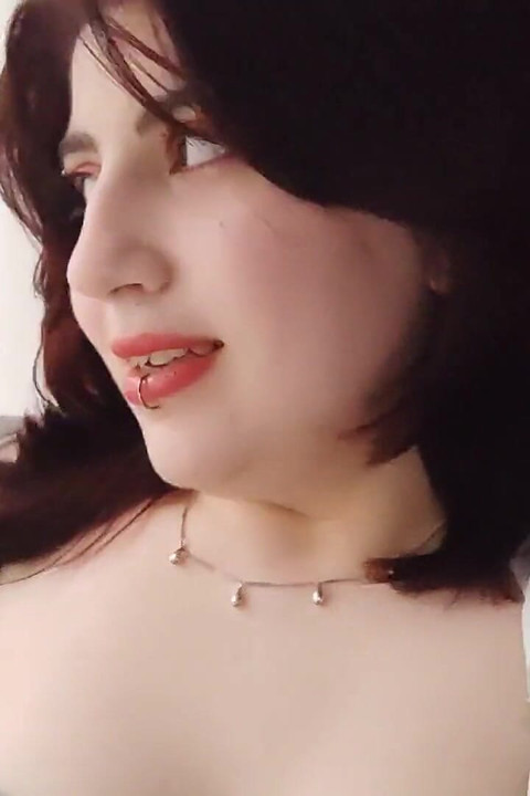 Shy but so Horny... Showing off My Big Ass and Masturbate