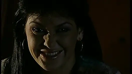 Frau findet heraus, wie ihr ehemann eine brünette fickt