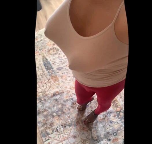 My breasts don't fit in my bra.