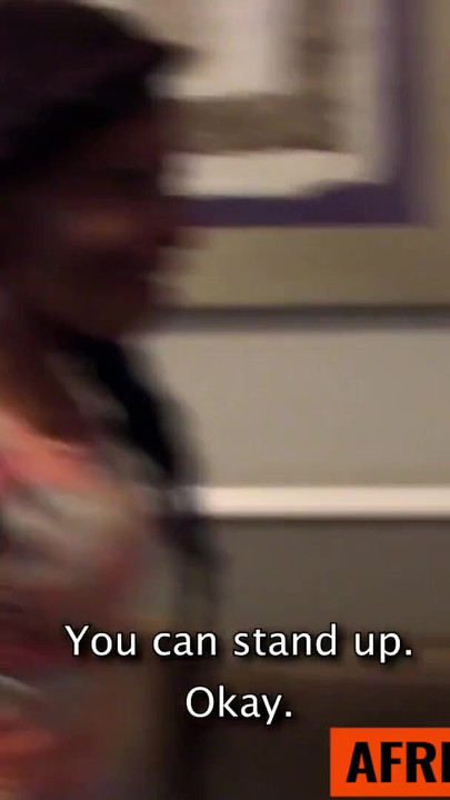 Magrinha negra menina garganta profunda duro por grande pau americano agente de casting | Clipe 1