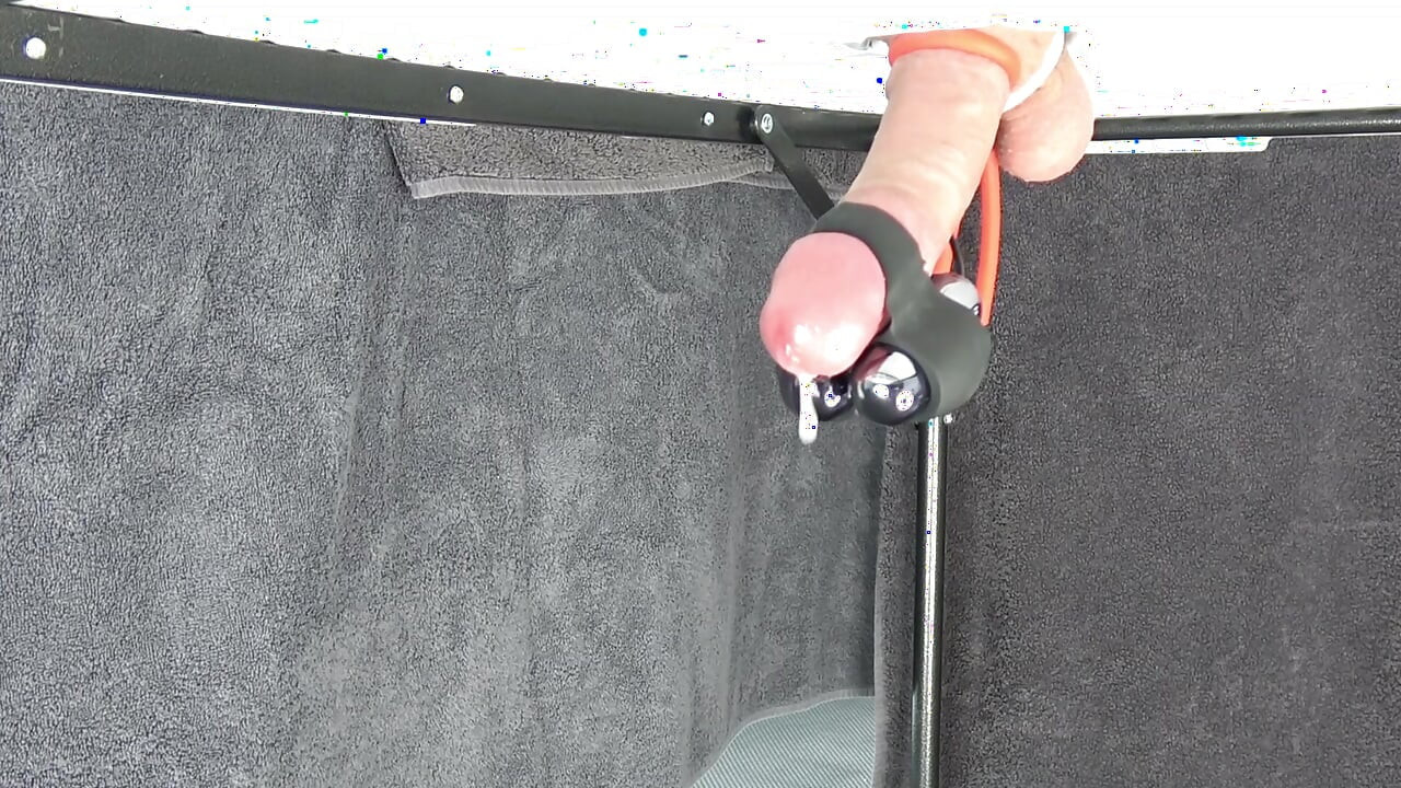 CUMSHOT CHALLENGE - MILKING GLORYHOLE TABLE
