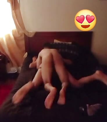 Gay amateur enjoying how she gets fucked