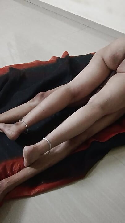 印度家庭妻子和丈夫在家里