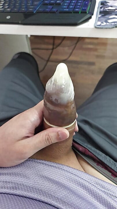 Kondom pun sperme