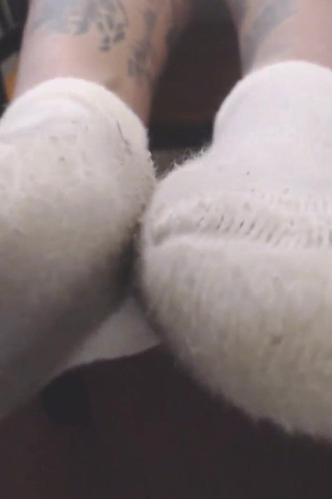 Dirty little ankle socks