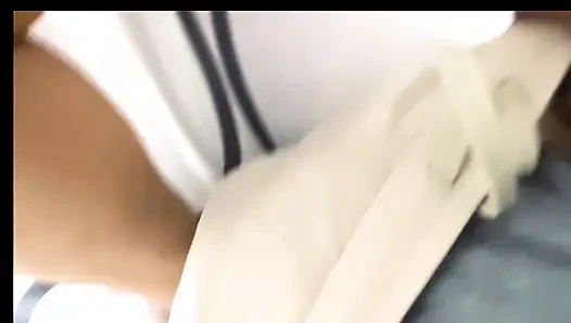 Üvey kız kardeşim amını sikmek için beni baştan çıkarıyor