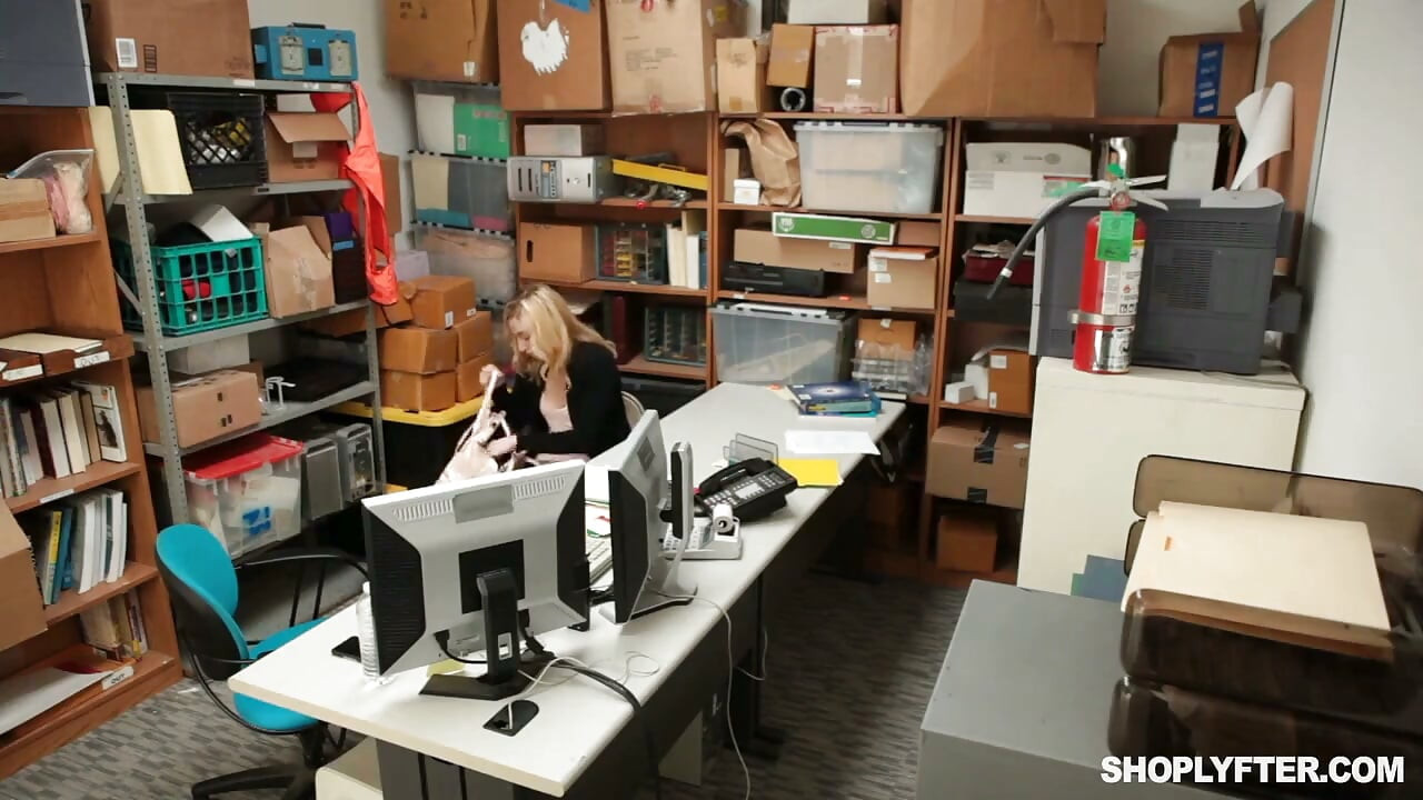 Blonde Shoplifter Zoe Parker Gets Fucked Doggystyle and Licked by Ryan Mclane Before a Handjob Finish