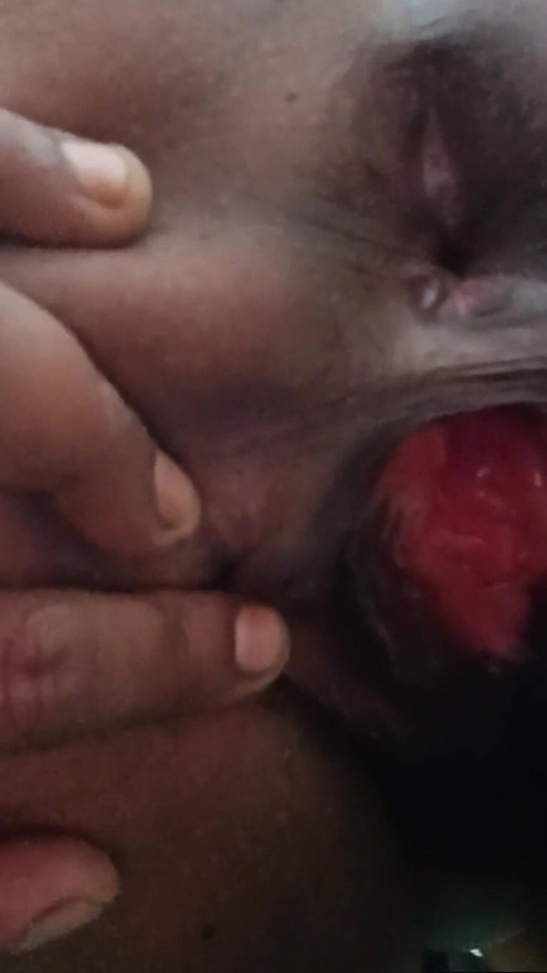 Coimbatore aunty show pink pussy in video call | Clip 3
