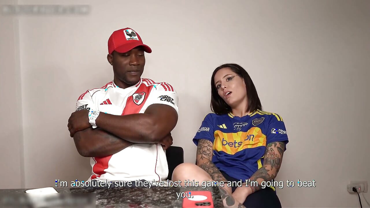 O Negão Me Fodeu Com Tudo Depois Que Meu Time Perdeu!