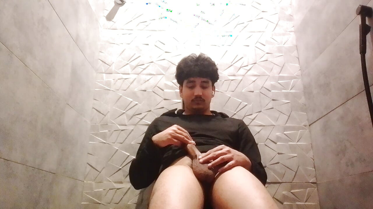 Asian Cute boy masturbation video