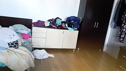 Amateur Wife Has Fun Trying on Clothes and Cutting Them