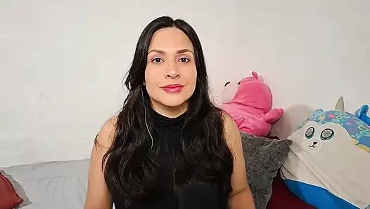 Ролевая игра ASMR, твоя подруга обрезает тебе волосы