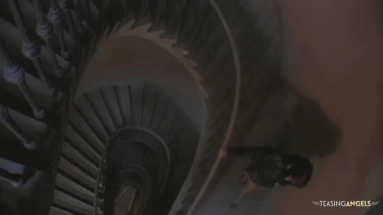 من وجهة نظره ، بدت قذرة لذيذة جدا لذا مارس الجنس معها جيدا.