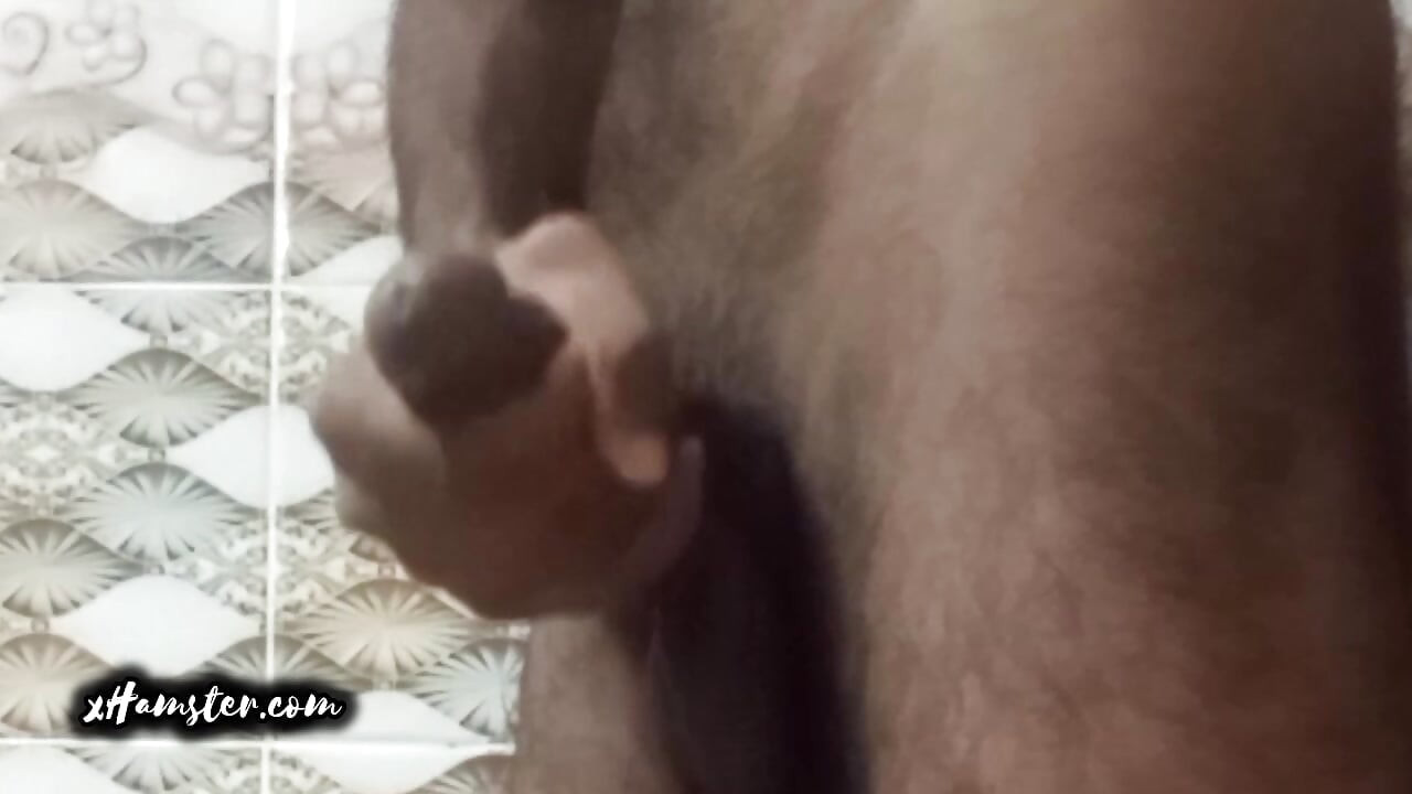 Pokazao sam svoj kurac i guzu svojoj seksi djevojci