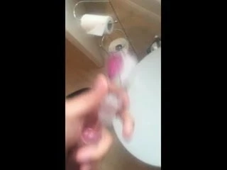 瓶子里有大量精子
