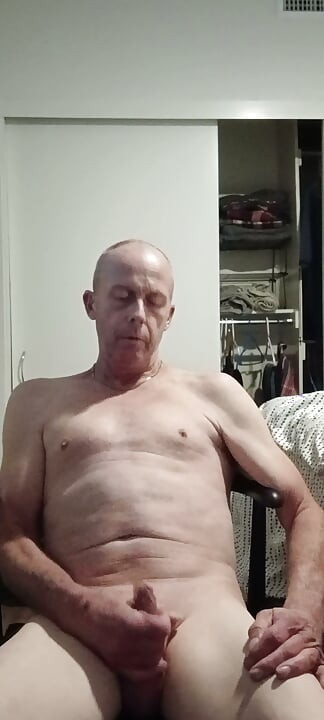 Tiny Dick Gay Man Jerking Off Taking About How A 22 Year Old Used his Hole