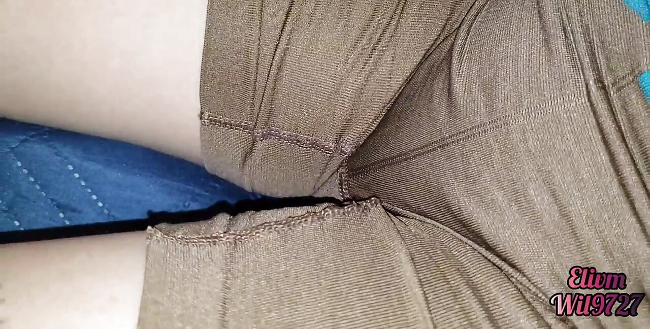 XXX Desi My Stepniece Lets Me Play with Her Pussy When She Comes to Visit She Gets on My Bed