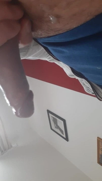 wanking and cumshot