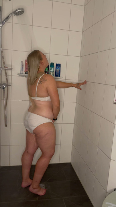 shower bikini masturbating shower head blonde solotime shaving wash wet pussy fingers clitoris rubbing water jet multiple orgasms | Clip 1