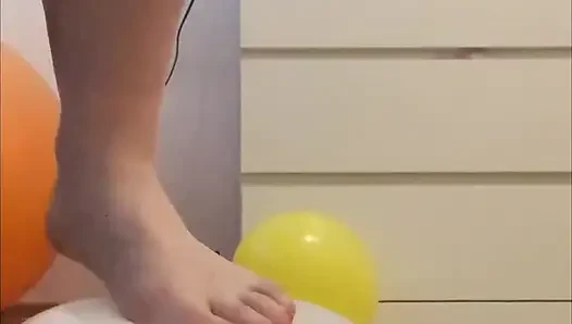Kaki & balon naksir