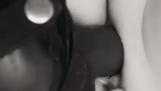 O yarağı dudakla tut