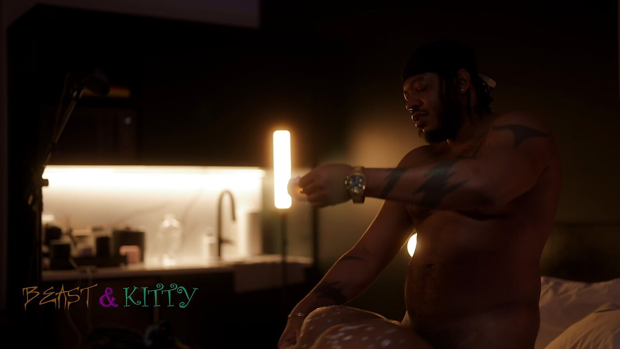 Puta de ébano Kittylove con los ojos vendados, atada y follada una y otra vez