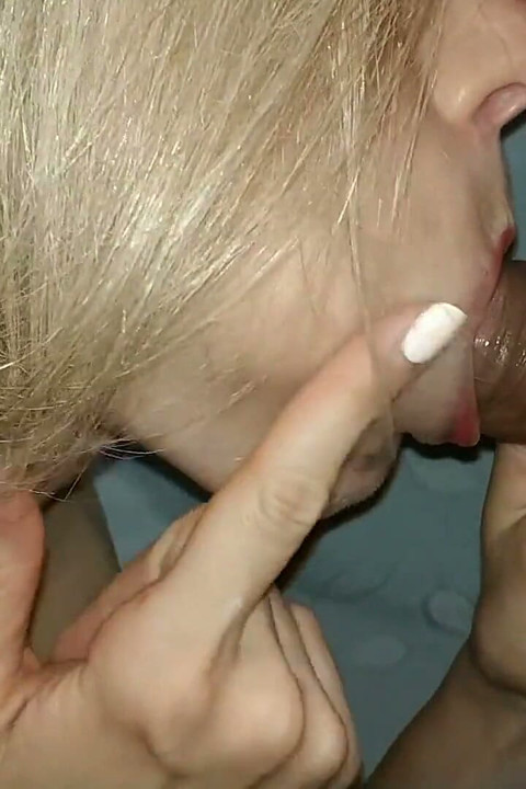 Art of Blowjob. Horny MILF Shows Her Skills