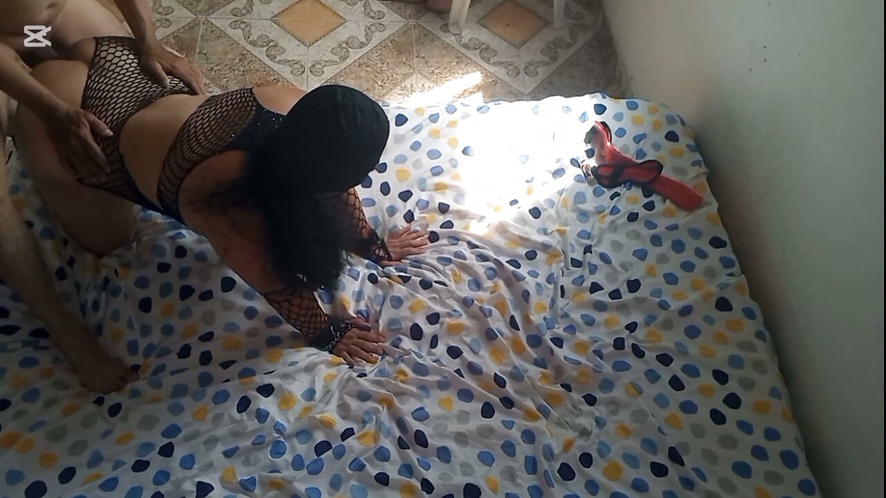 מזיין חזק אשת דסי