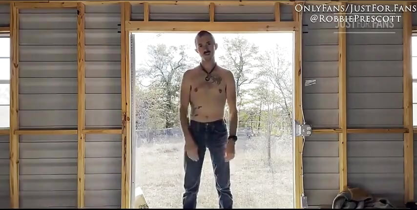 I Decided to Take My Fleshlight Out to the Backyard and Have Some Fun! Enjoy!