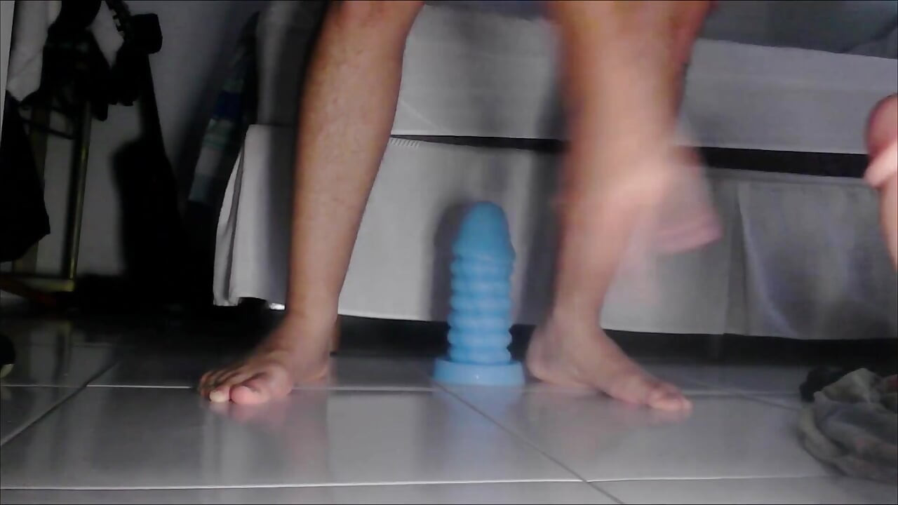 Session with 2 Dildos