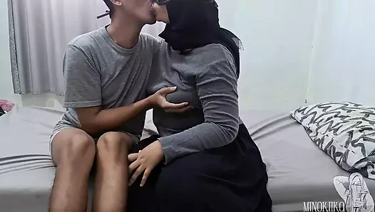 Seks anal sama adik iparku yang berhijab - minokiiko