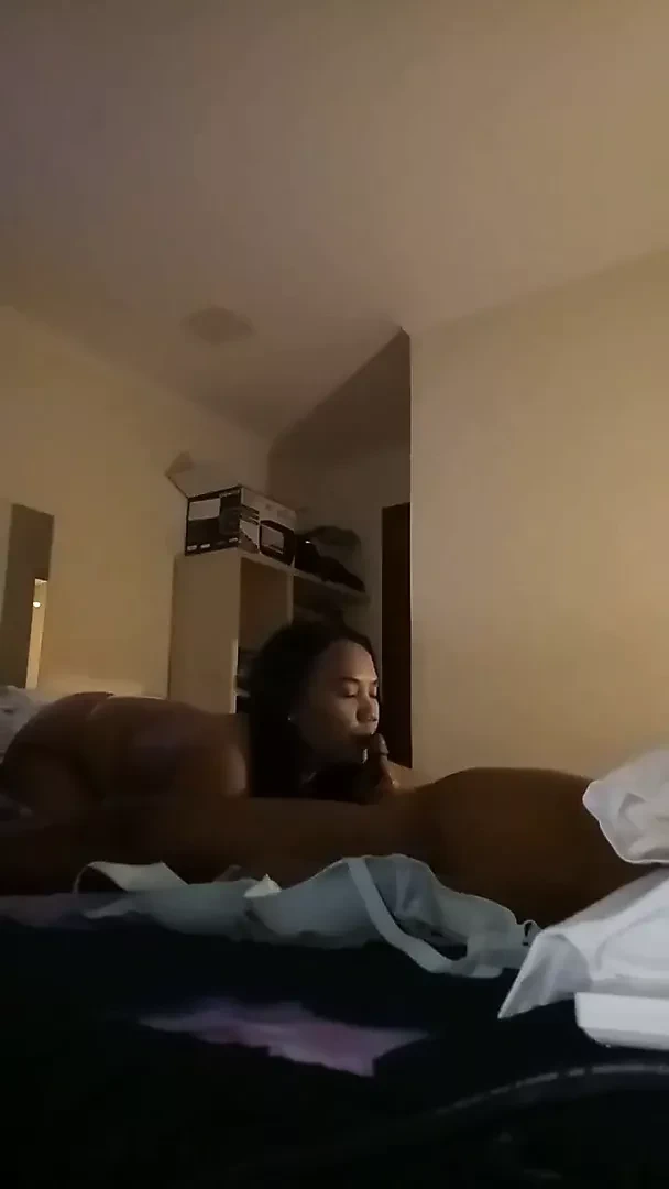 微胖印度尼西亚女郎性爱视频