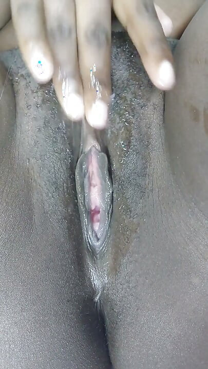Extremely Close up Pussy Play-horny Girl with Big Pussy Masturbating Till Orgasm!
