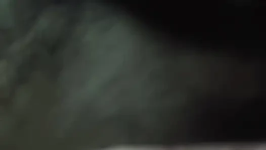 Wife aur husband raat ko sex karte hain aur bada Anand aata Hai jab andar leti Hai