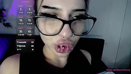 RavenFoxxy Has the Kind of Sexy Confidence That Stays in Your Head