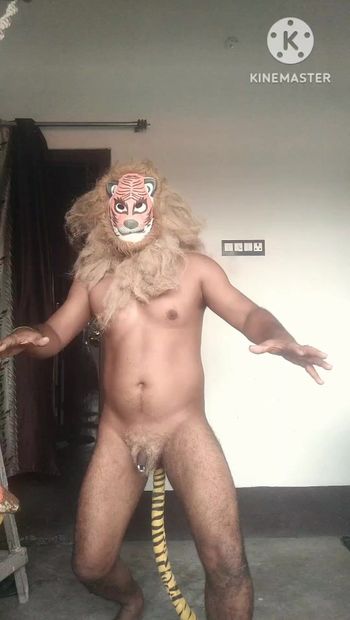 Danza del León. Danza de Lionman. Baile desnudo. #Gay_Lion #lion_gay_porn