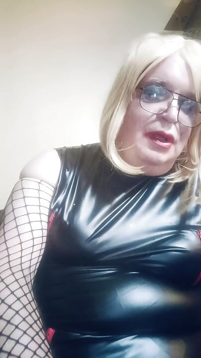 BBW TV talks about what may happen if I ever arranged to "meet a fan".