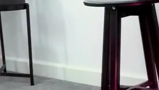 Пакистанская шлюшка сквиртует перед зеркалом