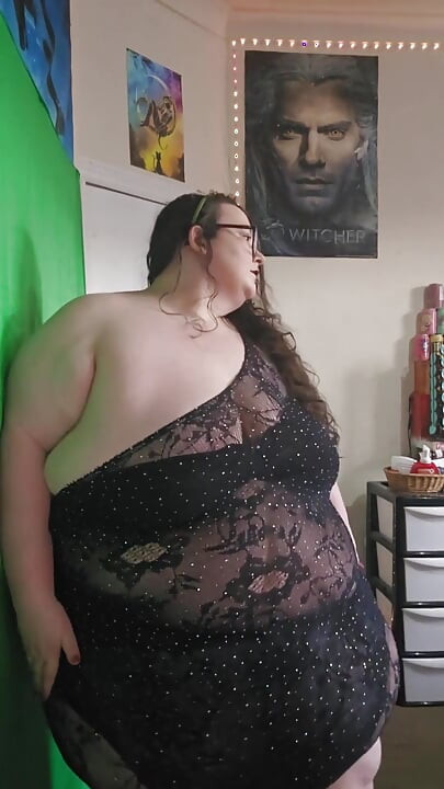 Lets Strip and Dance SSBBW