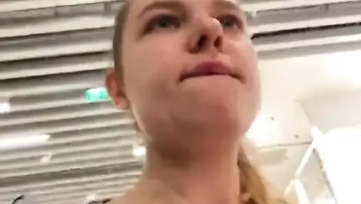 Public Squirting in the changing room with jucielussie