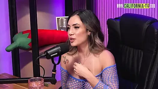 Latin ateşli Alexia Dhein ile podcast
