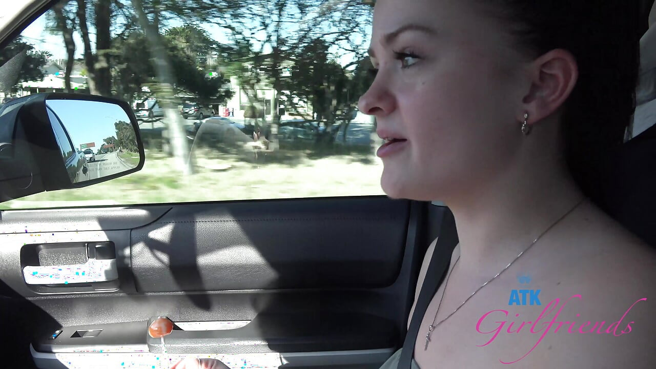 Imani Valor Ocean Trip Handjob Footjob Blow Job Cum in Mouth