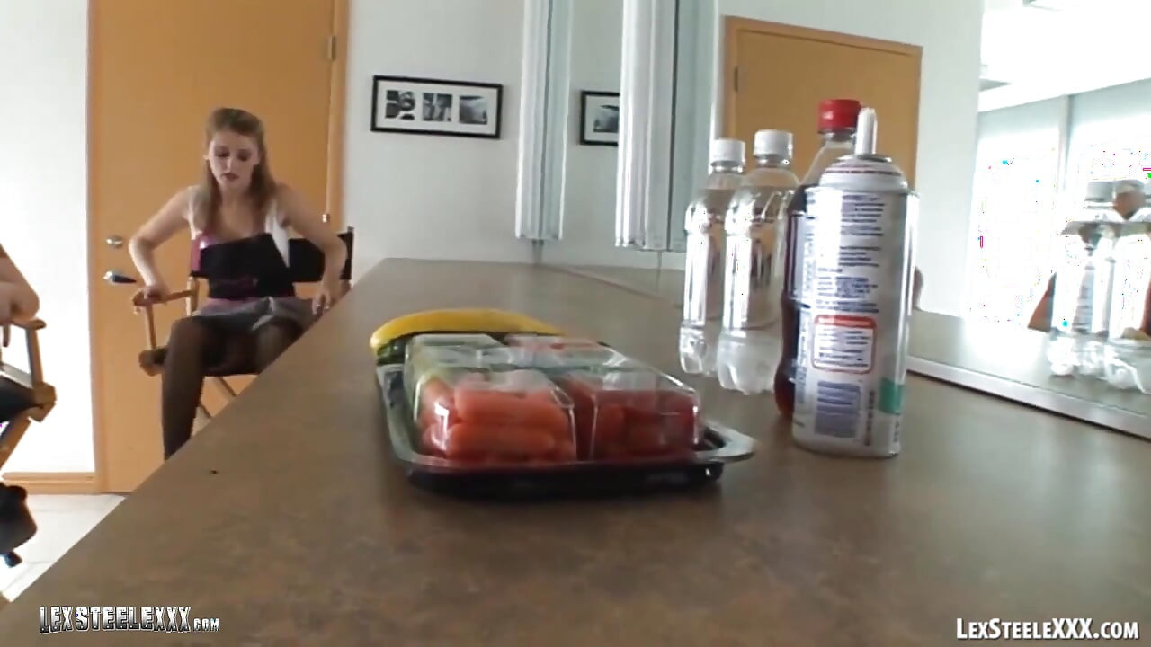 Lorelei Lee e Sophie Dee se revezam com Lexingtons bbc