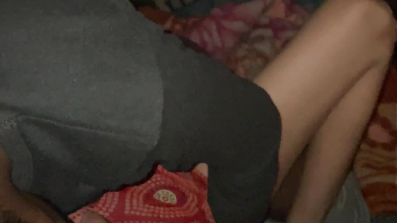Una niña de 19 años comenzó con su amante mintiendo a sus familiares.
